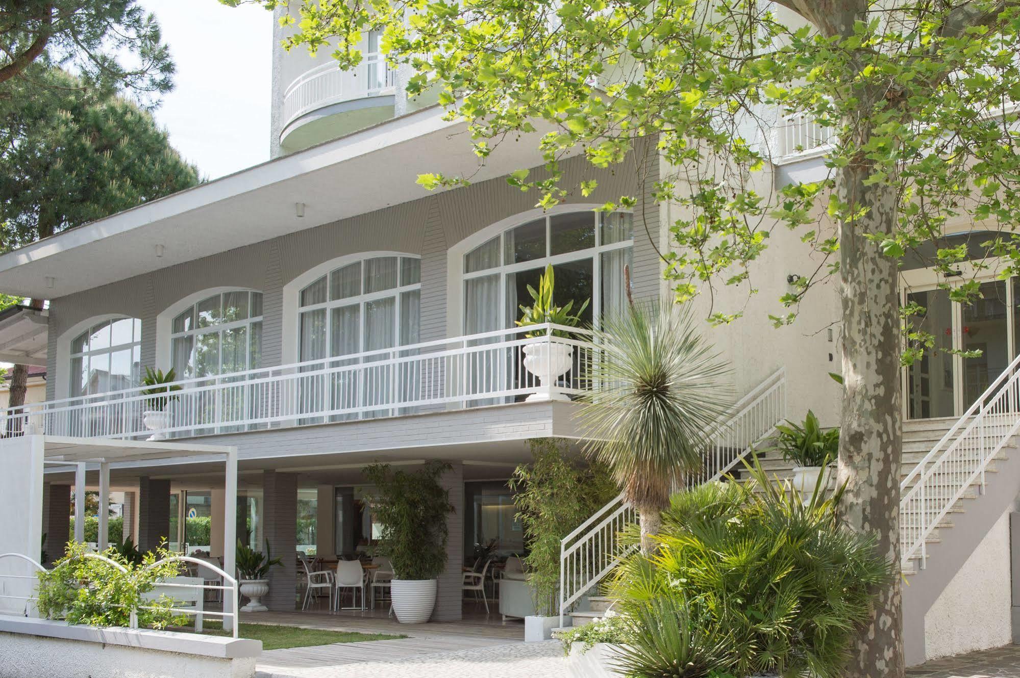 Hotel Prestigio 3*